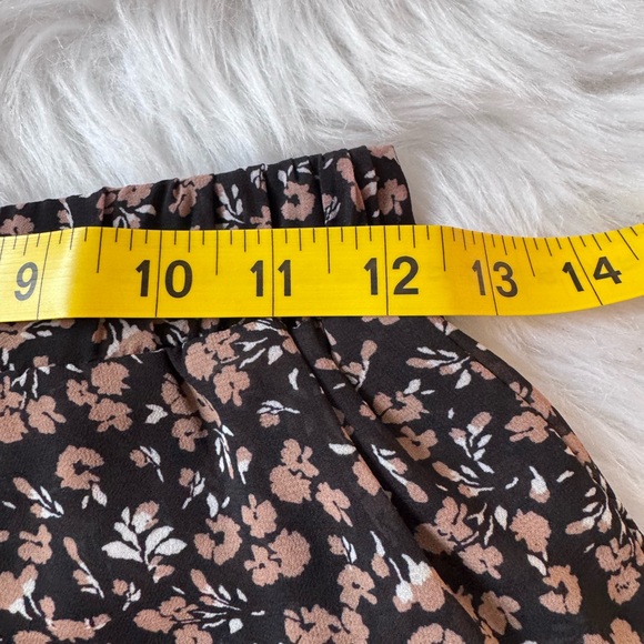 Altar’d State Size XS tiered floral skirt - Picture 7 of 8
